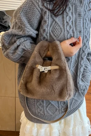 Seastarstudio Niche Fury Shoulder Bag - Korean Style Faux Fur Crossbody Bag for Autumn & Winter